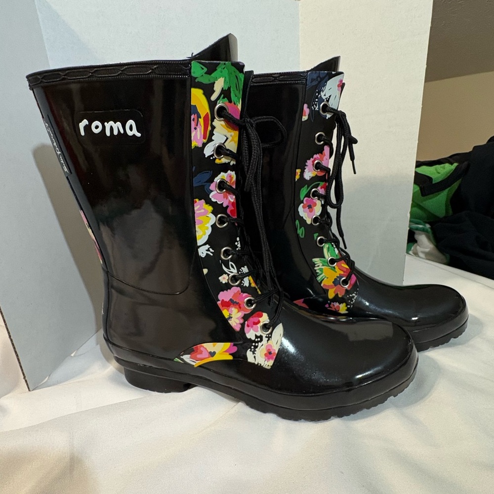 Roma Boots Sadie Robertson Womens Size‎ 10 Black Floral Short Lace Up Rain Boot
